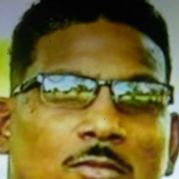 Meet your Posher, Demarco - Picture 2 of 2